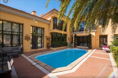 Louer une Villa Hermosa à Puerto Banus, Marbella!