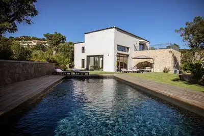 Image de Magnifique Villa neuve et moderne à deux pas de Porto Vecchio