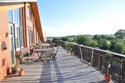 Image de Appartement clair et agréable avec piano au coeur de la Frise orientale