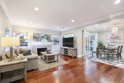 Image de Magnifique maison entière dans un quartier sûr et calme (Sfo / Sf / Bart)