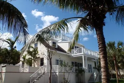 Belle maison de plage avec piscine