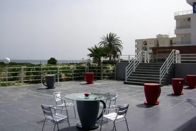Studio meublé haut standing vue mer