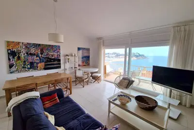 Aube Sur La Baie À Sant Feliu