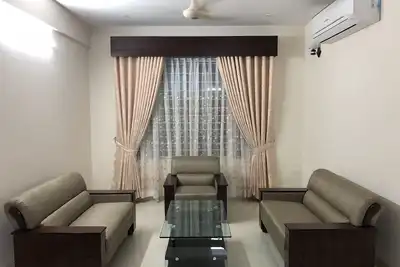 Image de 3 chambres, sécurité 24/7 près de Gulshan et Baridhara