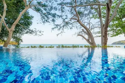 Image de Koh Sirey Villa sur la plage avec piscine
