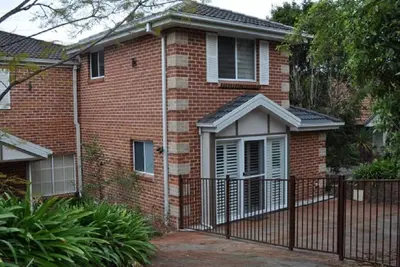 Image de Maison de 2 x chambres avec entrée privée.