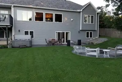 Image de Incroyable 4-Br House près de Tpc pour 3m Open