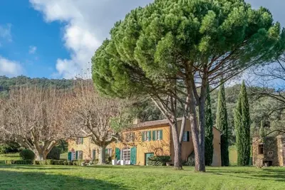 Image de location villa dans le var proche saint. tropez sud de la france