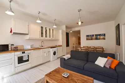 Image de Pauillac appartement deux chambres au deuxième étage