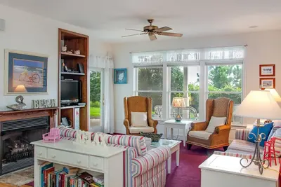 Image de Windswept Ridges 4e: condo de 3 chambres à coucher, communauté fermée, piscine communautaire et de nombreux autres équipements!