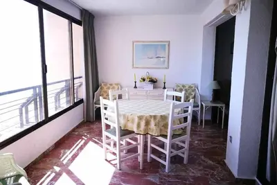 Image de Première ligne de la plage de Levante