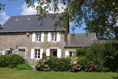 Image de La Vieille Maison de la Ferme - Location de ferme, de beaux paysages