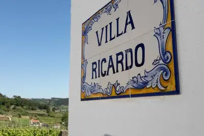 Image de Villa de campagne neuve avec piscine privée
