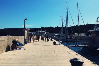 Maison d'hôtes Tonka- kuca za odmor Tonka na prekrasnom otoku