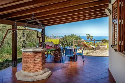 Image de Villa Elena Villa pour deux familles Apt Alex à 2 km de la réserve naturelle du Zingaro