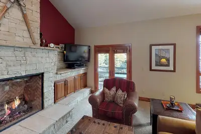 Image de Jusqu'à 40% de réduction sur les tarifs annoncés - Condominium de luxe à 3 chambres