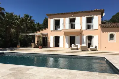 Image de Le Mas Rose: Magnificent Air-conditioned Villa with Swimming Pool and Garden Grimaud St Tropez