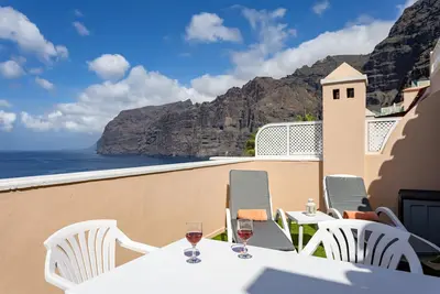 Image de Superbe Emplacement - Vue Panoramique Sur La Mer Et Le Cliff - Wifi - Tv Satellite - Sky Tv