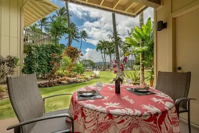 Image de Condo rénové en bord de mer! Lae Nani # 211 Ac dans la chambre!