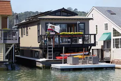 Image de Hangar à bateaux confortable et mignon Sausalito