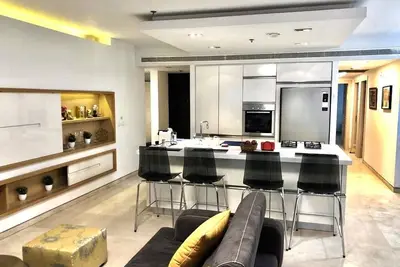 Image de Condo de luxe à Tel-Aviv!