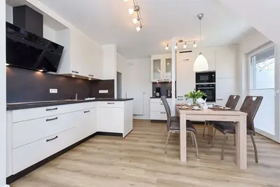 Image de Appartement en haut à gauche - Maison tombée ancre