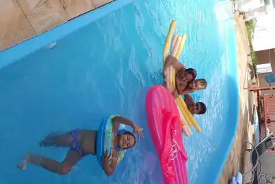 Image de Maison en bouche avec piscine