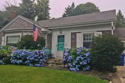 Image de Location! Walk to Beach/Downtown Newport Cottage