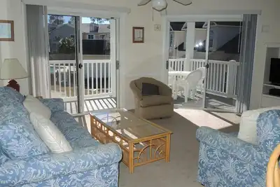 Image de Famille 1 chambre / 1 bain, plages à proximité, avec d'excellents équipements de villégiature (1506 m)