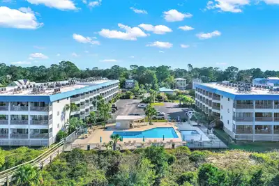 Image de Unité 217b, condo 1 chambre 1 salle de bain, condo sur la baie / la plage, fête du Travail 85 $ / ng spec