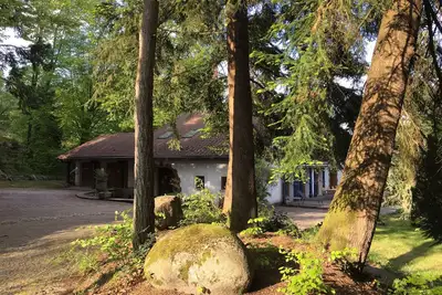 Image de Maison vosgienne de caractère de 350m2 implantée dans un écrin de verdure