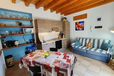 Image de Residenza Silvana -App. A- Cielo a Suna avec parking, Wifi et A/C