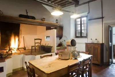 Image de Villa dans une ferme près de Sienne avec piscine, wi-fi gratuit
