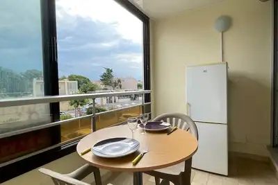 Image de Studio cabine cosy à Sète, proche plage