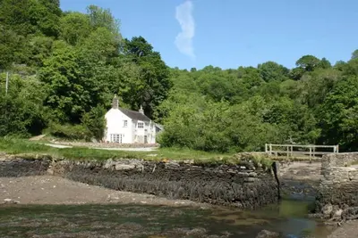 Image de Pont Quay Cottage, Fowey, edge of the tidal creek