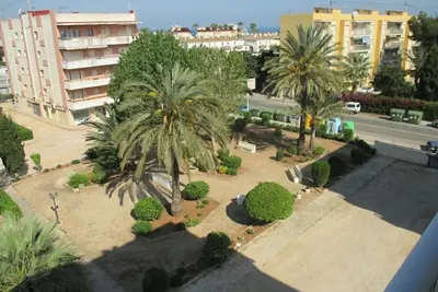 Studio ensoleillé avec vue sur la mer à Denia