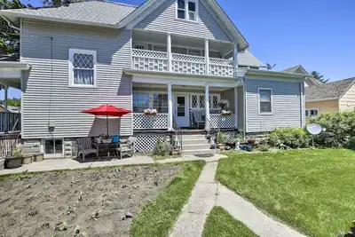 Image de Nouveau! Lakeow Manitowoc Apt- 2 km de Red Arrow Pk