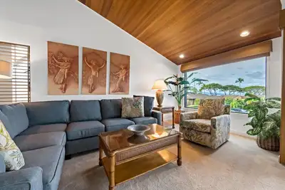 Image de Tropical deux chambres, chemin vers le sable doré de Ulua Beach