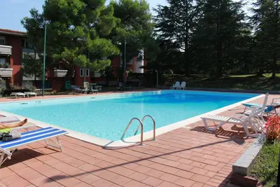 Image de Appartement de deux pièces au bord du lac