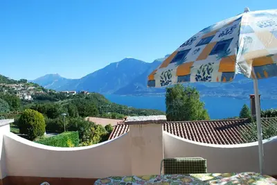 Image de Superbe bungalow avec magnifique vue sur la mer et grande terrasse