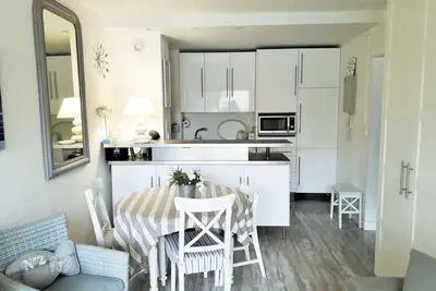 Image de 2 pieces 3* Moulleau centre avec parking