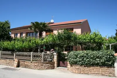 Image de Appartement de vacances pour 7 personnes env. 100 qmà Pula, Istrie (Istrische Riviera)