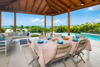 Image de Villa Vista Mar - Piscine à débordement + Vue sur mer