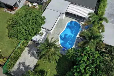 Image de Oasis Boutique Villa 4/3 + Den Avec Piscine Chauffee, A 2 Miles De La Plage