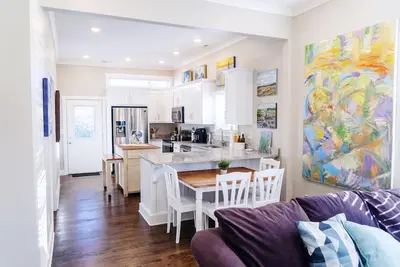 Image de The Art House ★ 5 min du centre-ville avec barbecue