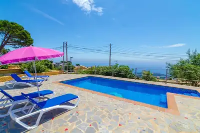 Image de Club Villamar - Villa de vacances charismatique se situant dans les collines de Lloret de Mar sur. . .
