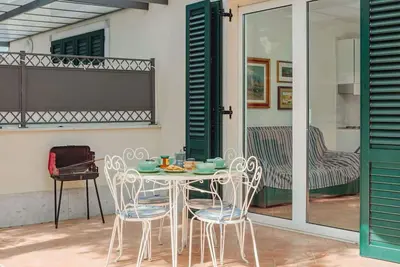 Image de Agréable appartement pour 4 personnes avec Tv et patio