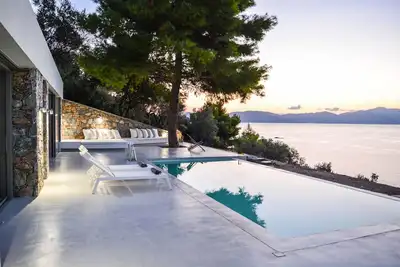 Thalass Villas Skiathos 6 People Beachfront Villa