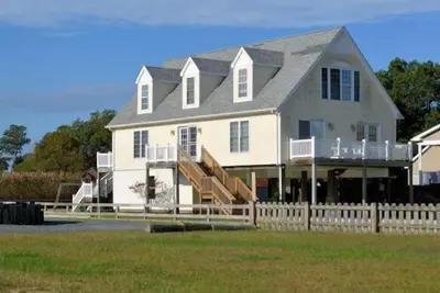 Image de Channel Breeze - Water View - Maison unifamiliale