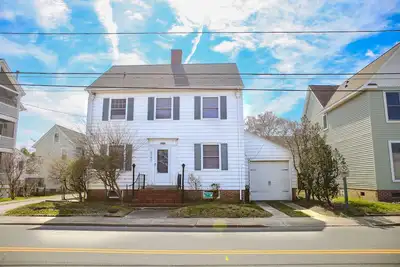 Image de Poney qui rit - Maison unifamiliale - En ville